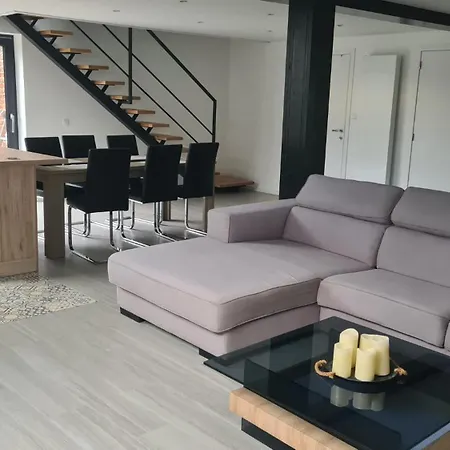 Appartement En Duplex Avec 2 Chambres Sint-Genesius-Rode Exterior photo